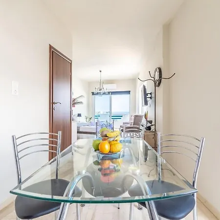 Appartement Seaside With View In The Heart Of